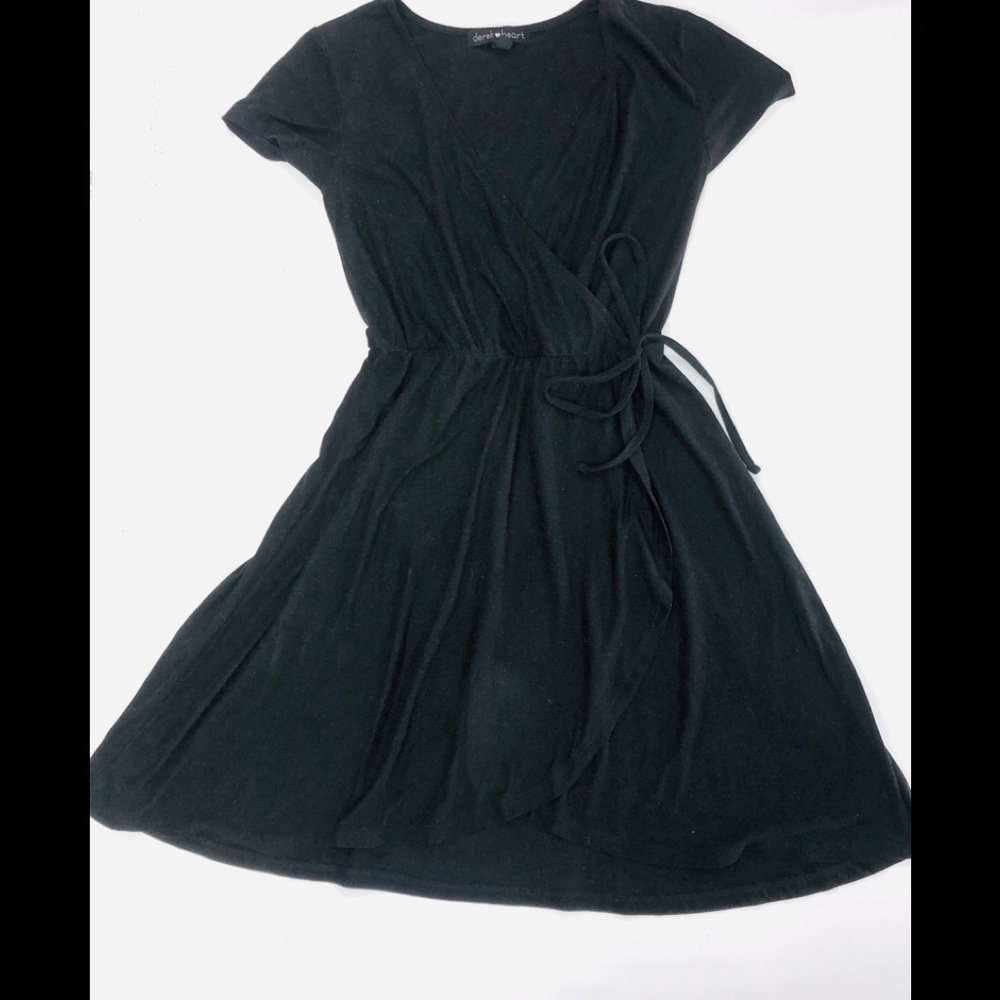 DEREK HEART/ short sleeve Deep V-neck  Mini Dress
